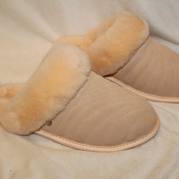 NEW UGG WOMEN'S PEACH SUEDE SHEARLING LINED SLIP ON SCUFF SLIPPERS PEACH - Picture 6 of 8
